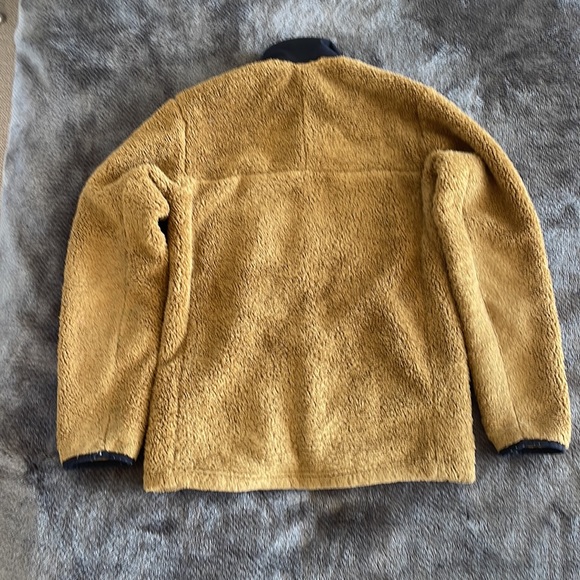 North Face brown fleece “Teddy Bear” jacket. - Picture 2 of 7